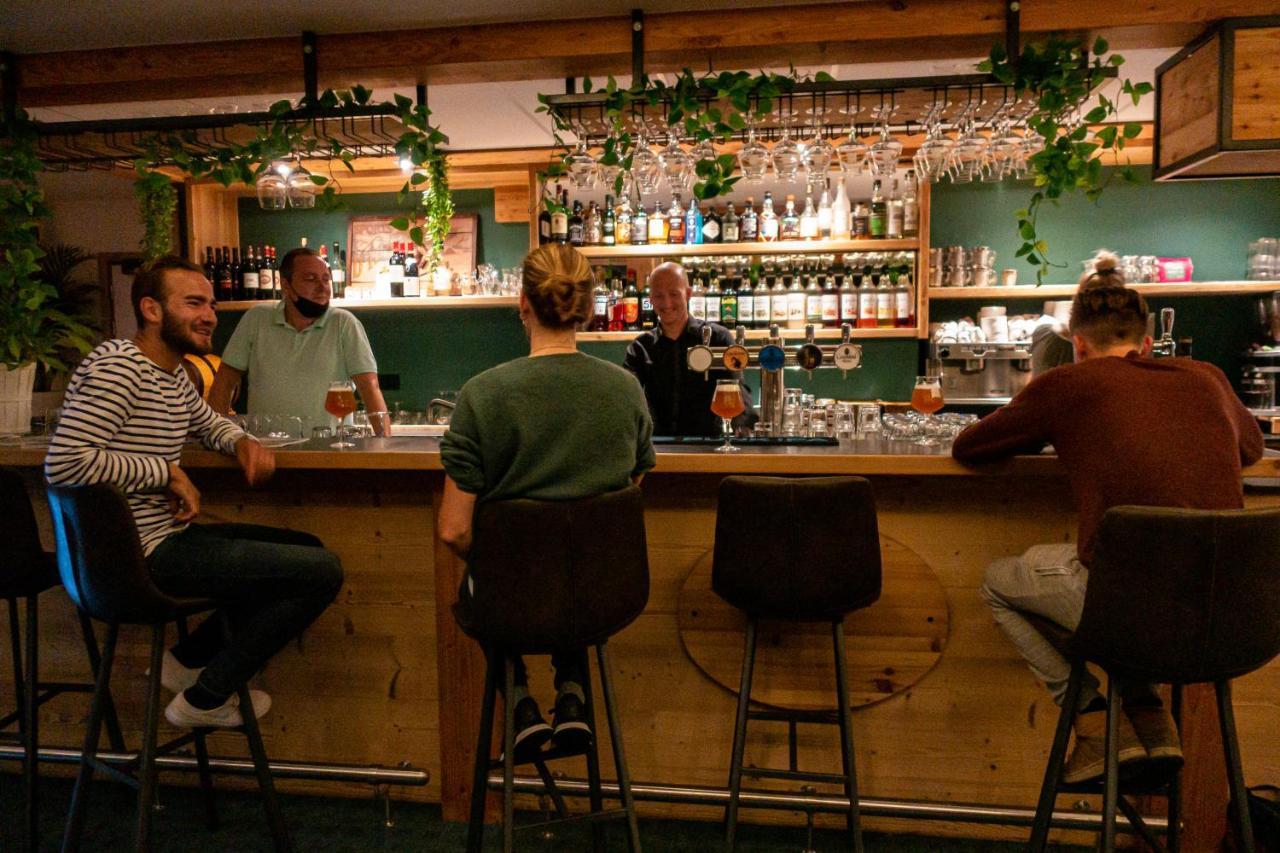 Hotel Restaurant Saint Roch Puy-Saint-Vincent Buitenkant foto